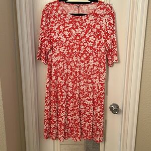 Flowery tshirt dress